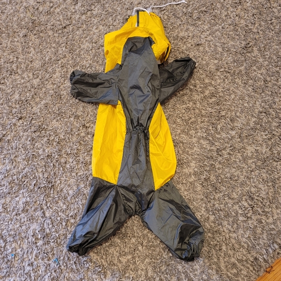 * HP * NWT Dog Raincoat - Picture 2 of 2